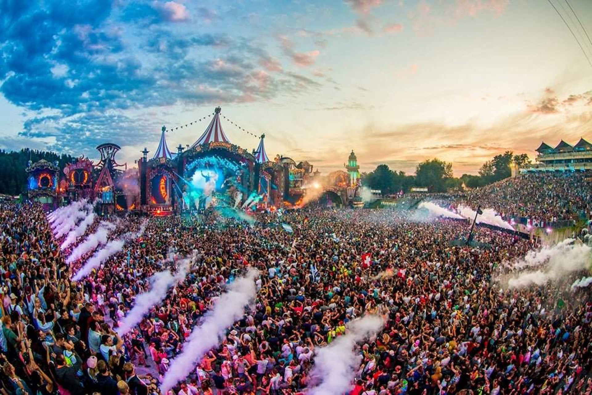 Tomorrowland-RuidoMag
