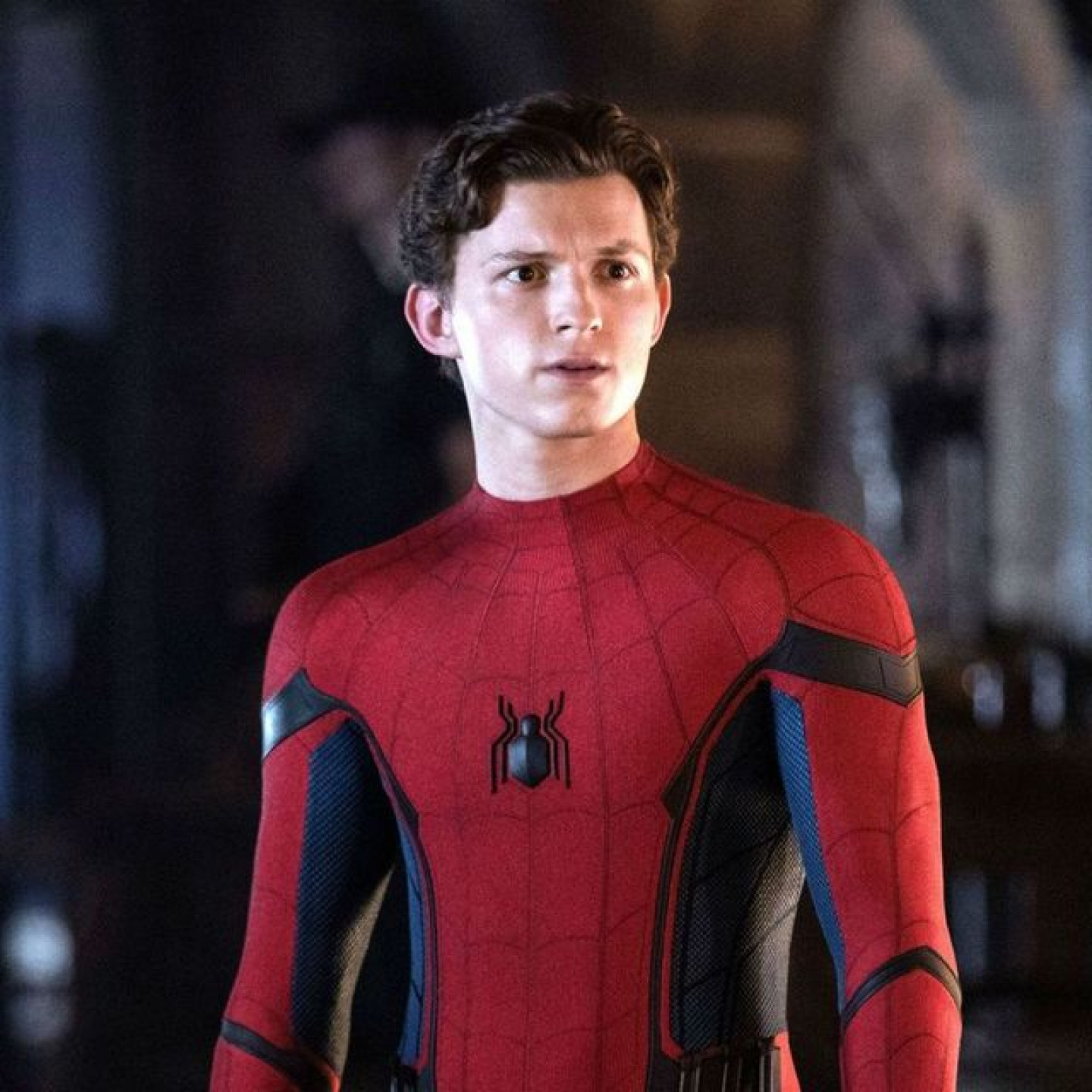 spider-man-far-from-home-peter-parker-1562394390-0-1614247296