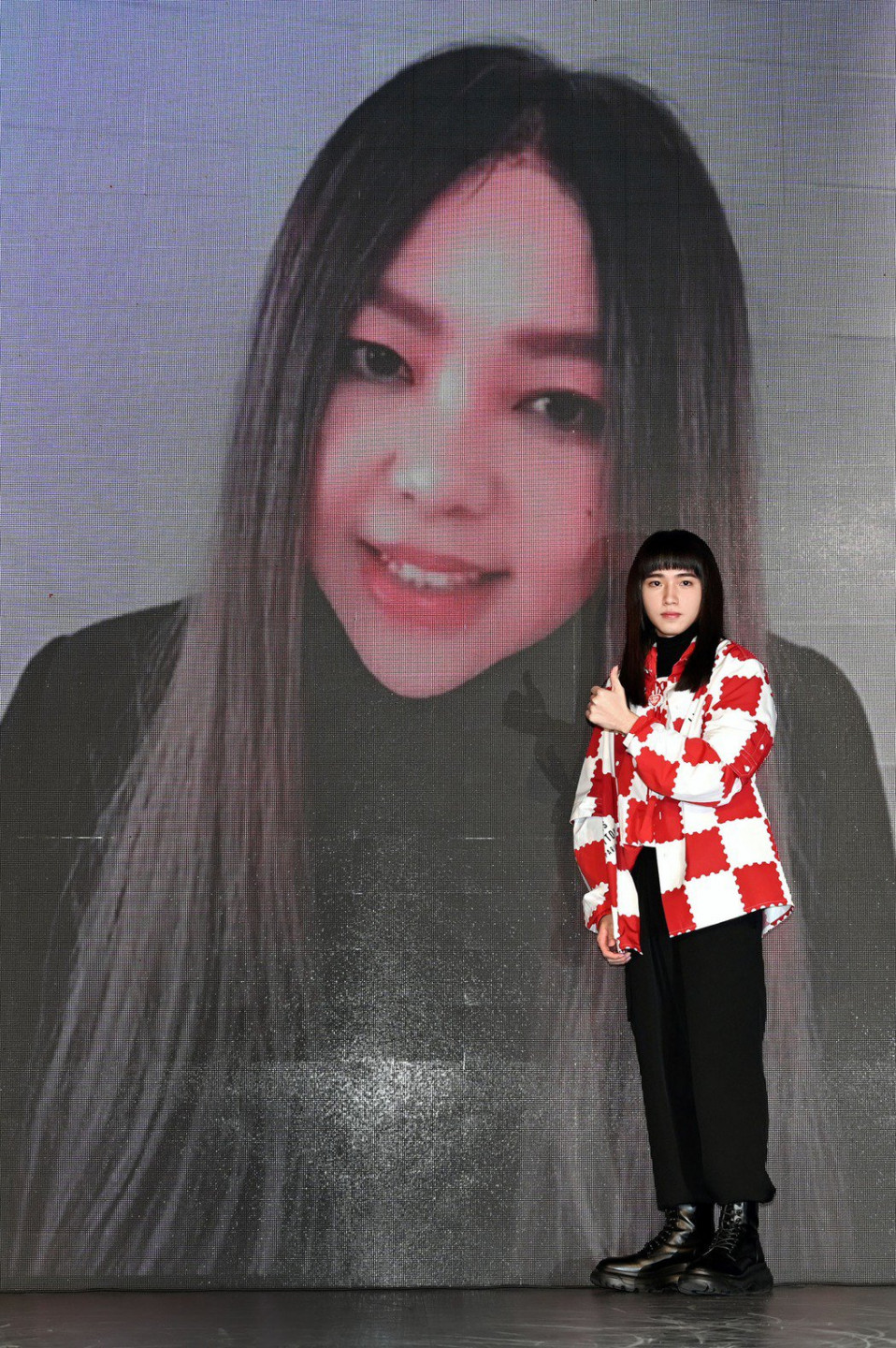 163956417971630_P14792960