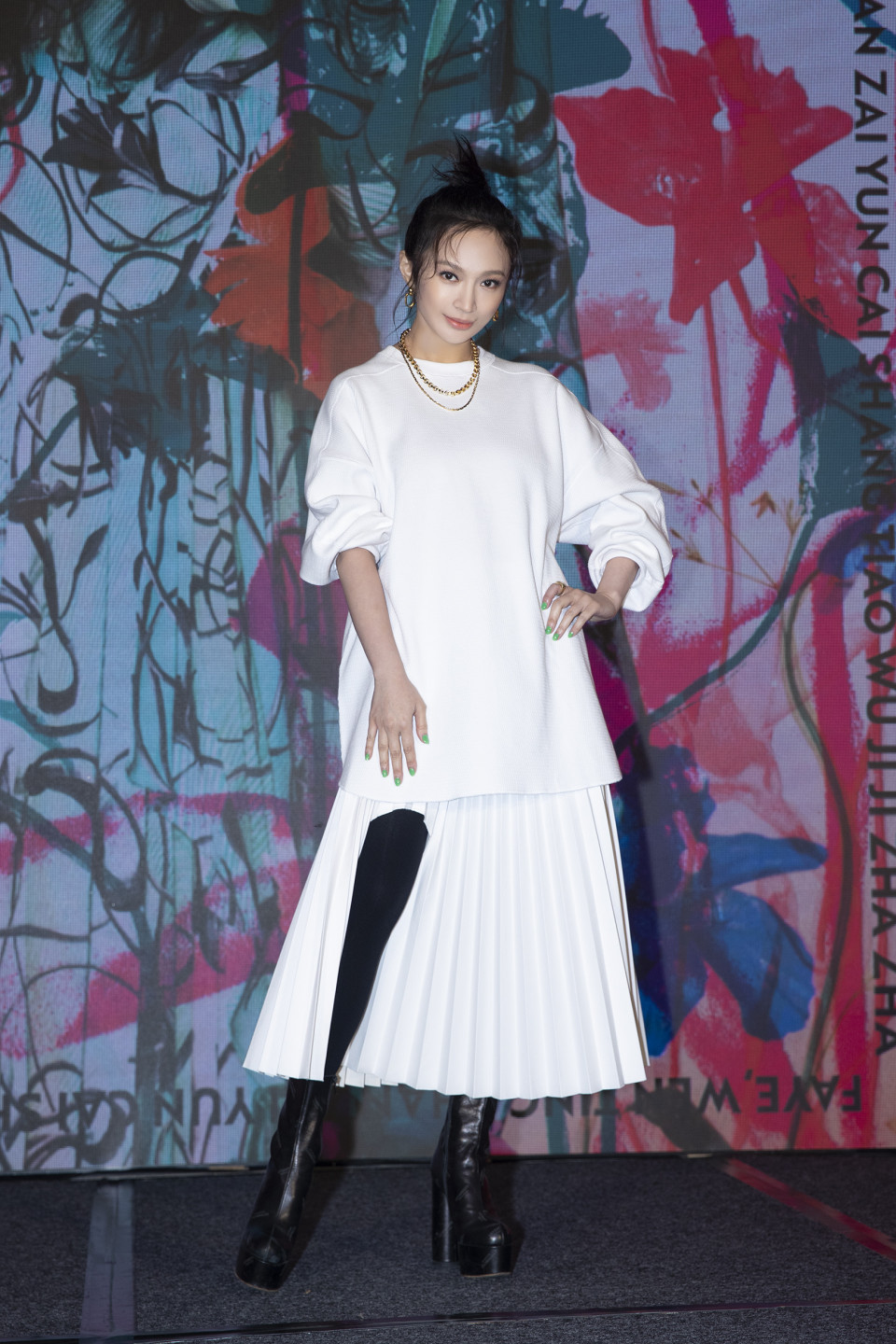 Faye詹雯婷第二張專輯磨三年終於發行