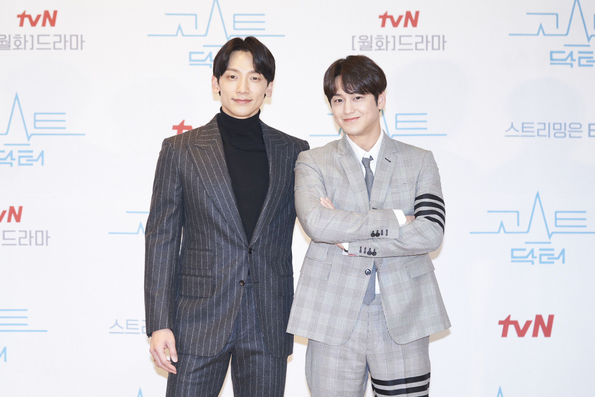 鄭智薰與金汎 (2)