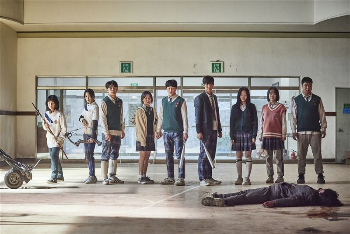 《殭屍校園》拍第2季?登全球冠軍 導演卻因為劇情道歉了