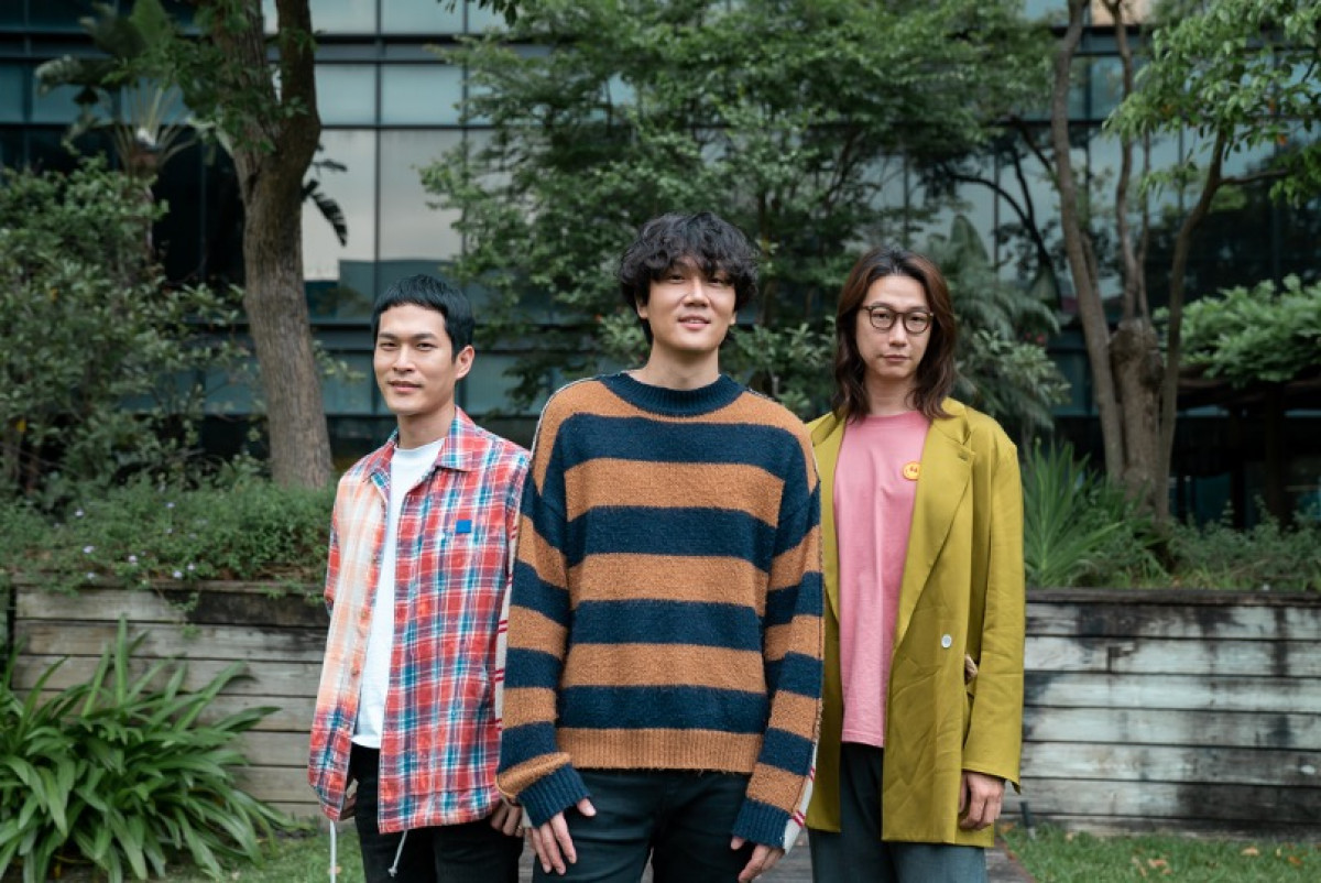 Mtv音樂頻道 Mtv專訪 由 理想狀態 進入宇宙人的內心世界 不離開組團初衷 又像是長大的宇宙人一般