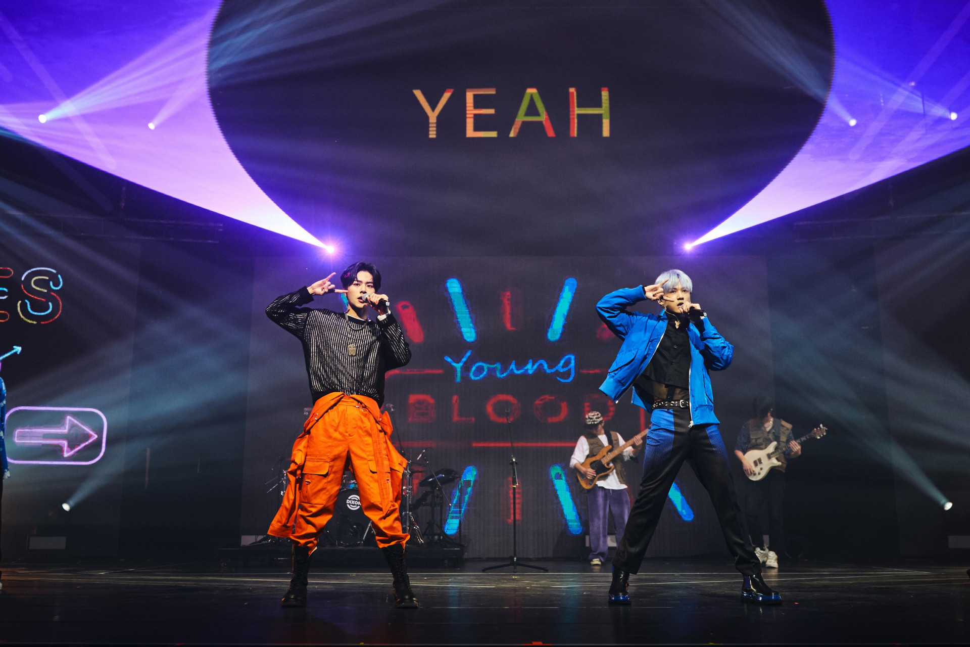 左:佳辰、右:祖安1