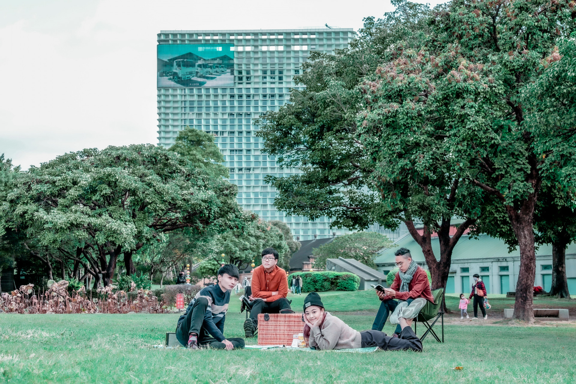 02 化身老派說書人 重新定義挫折