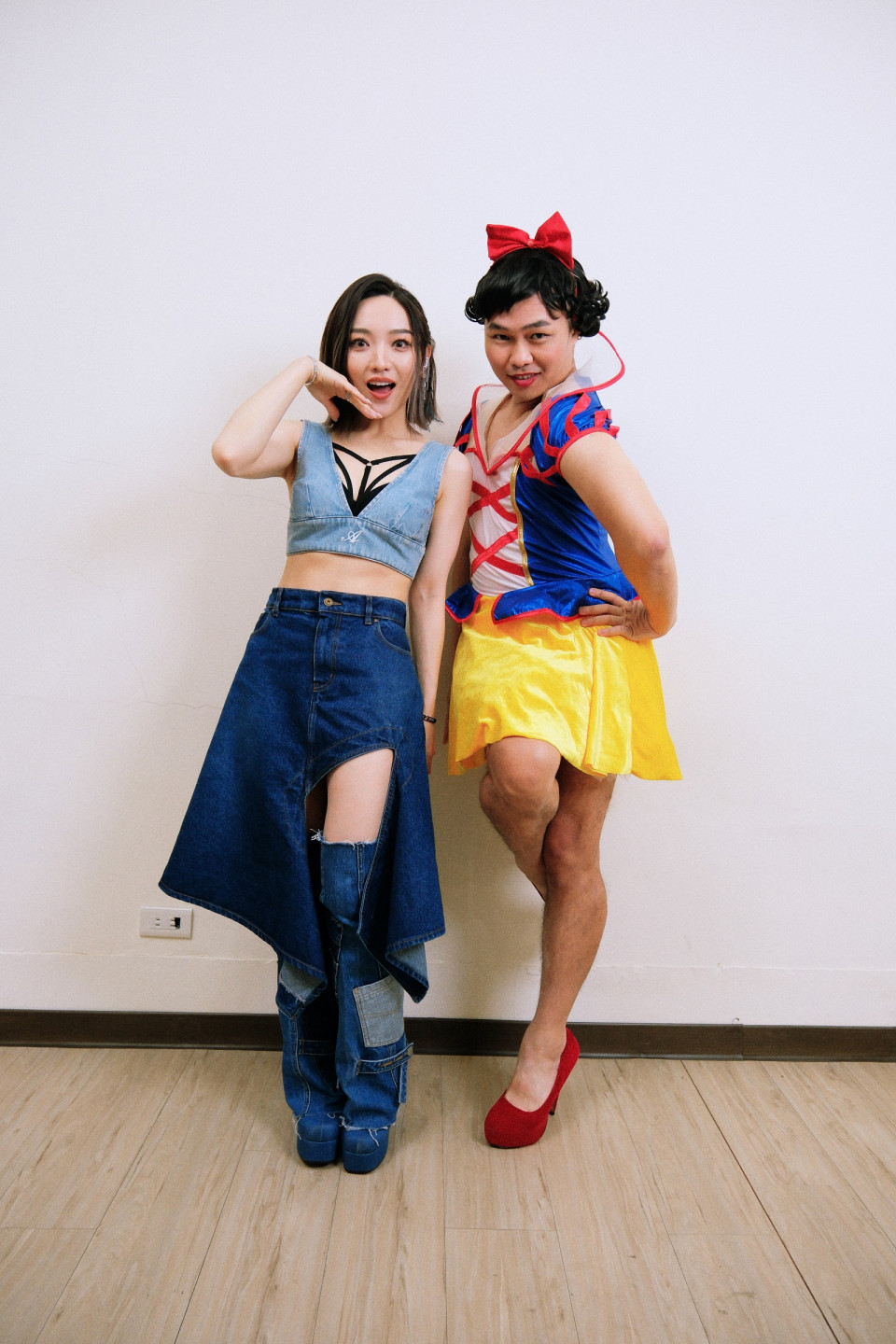 閻奕格重現《花木蘭》經典旋律向李玟致敬