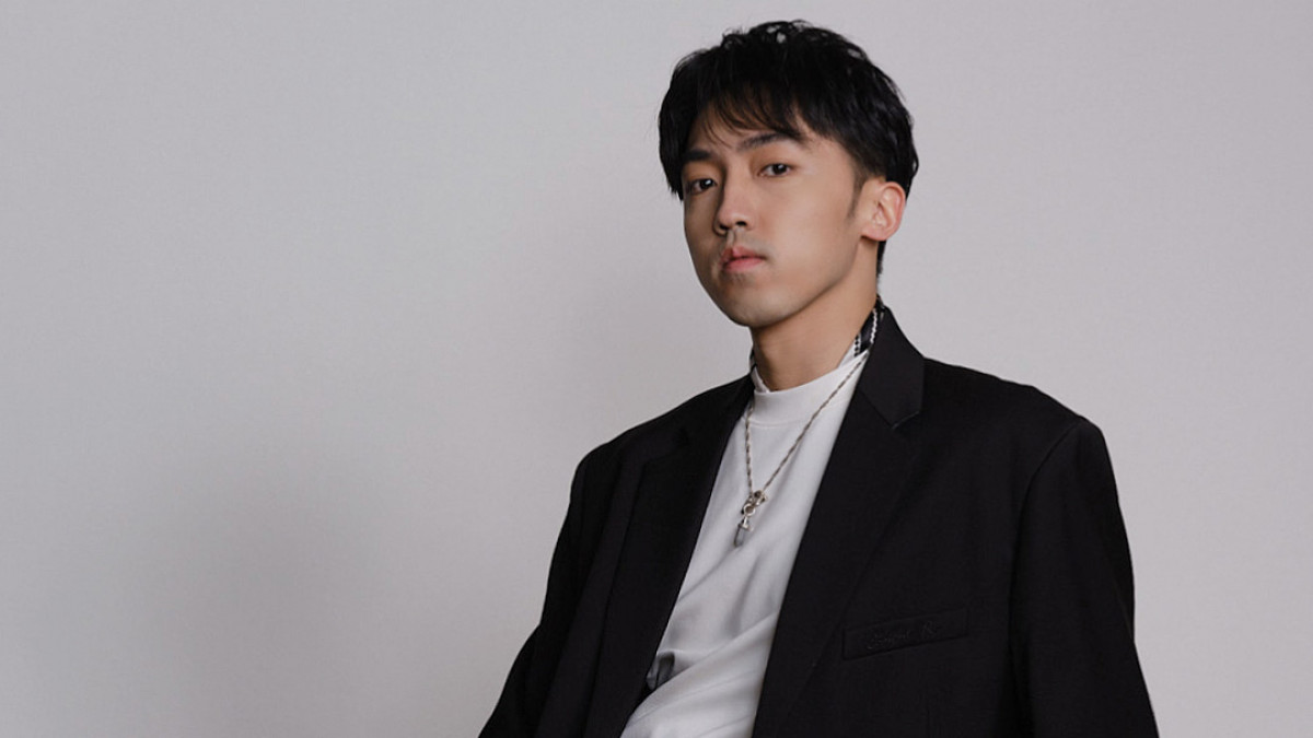 下一個最強新人會是關浩德嗎? 以〈Every Summertime〉開啟復古 R&B 的夏季音樂之旅