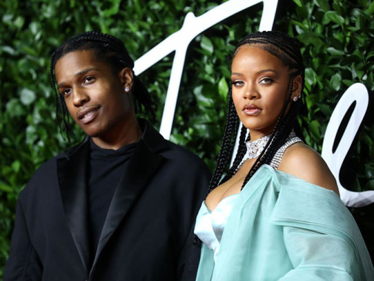 蕾哈娜甩百億身價前男友 認愛「多年好哥們」饒舌歌手A$AP Rocky！