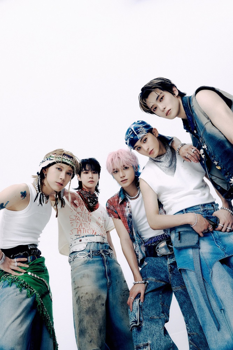 2023-08-29 avex taiwan KPOP NCT第四張正規專輯《Golden Age》宣傳照3