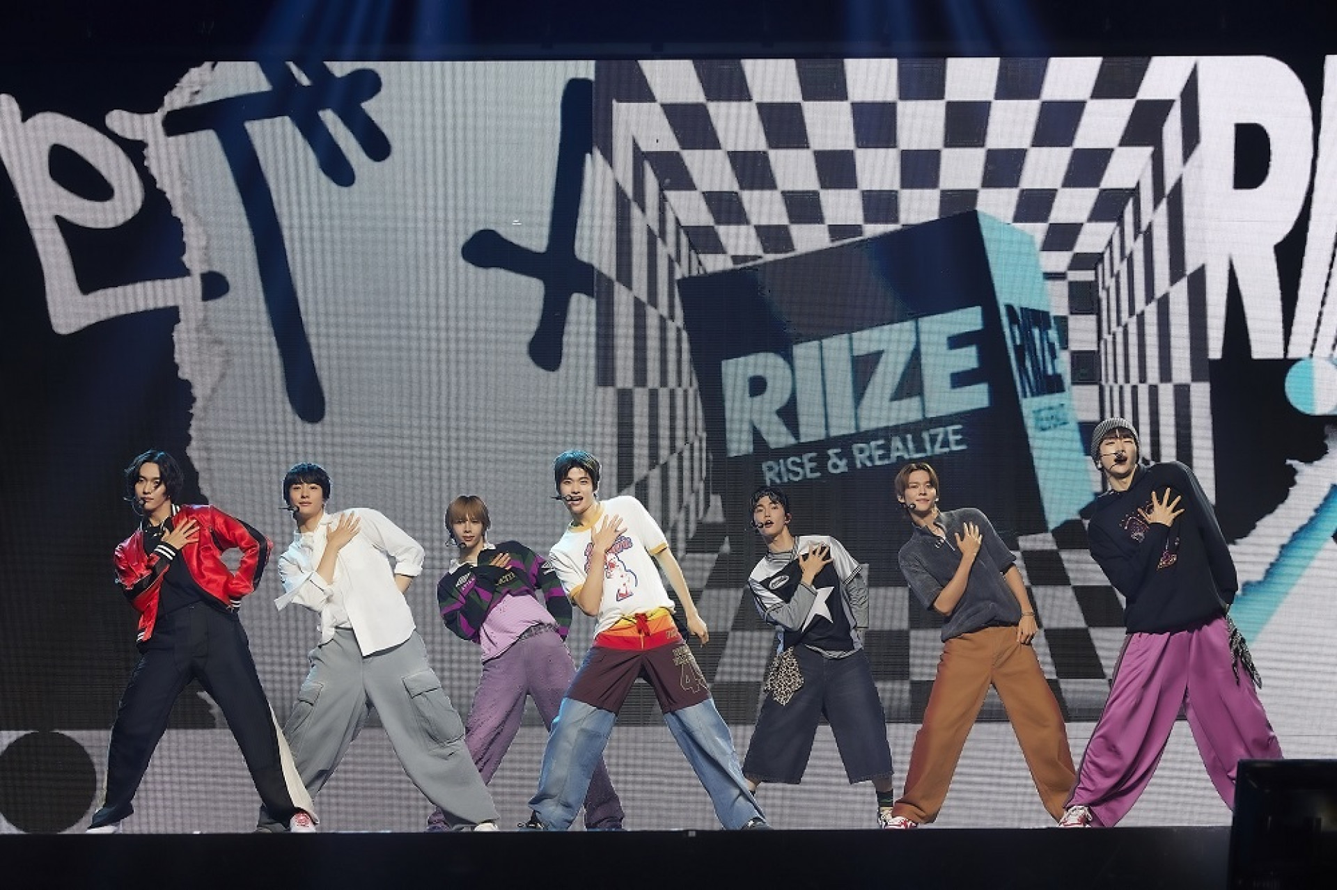 2023-09-05 avex taiwan KPOP RIIZE出道單曲《Get A Guitar》宣傳照6(由左至右: SUNGCHAN, SEUNGHAN, SOHEE, WONBIN, SHOTARO, EUNS