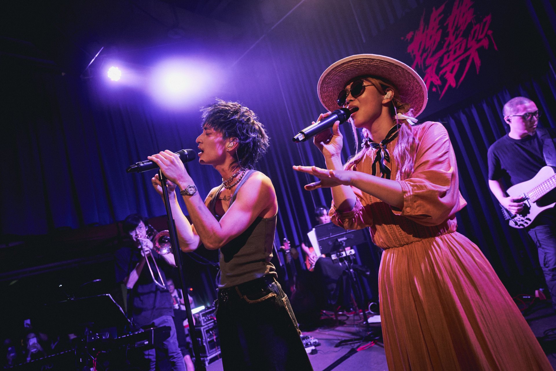 左:shawn尚融、右:壞特2