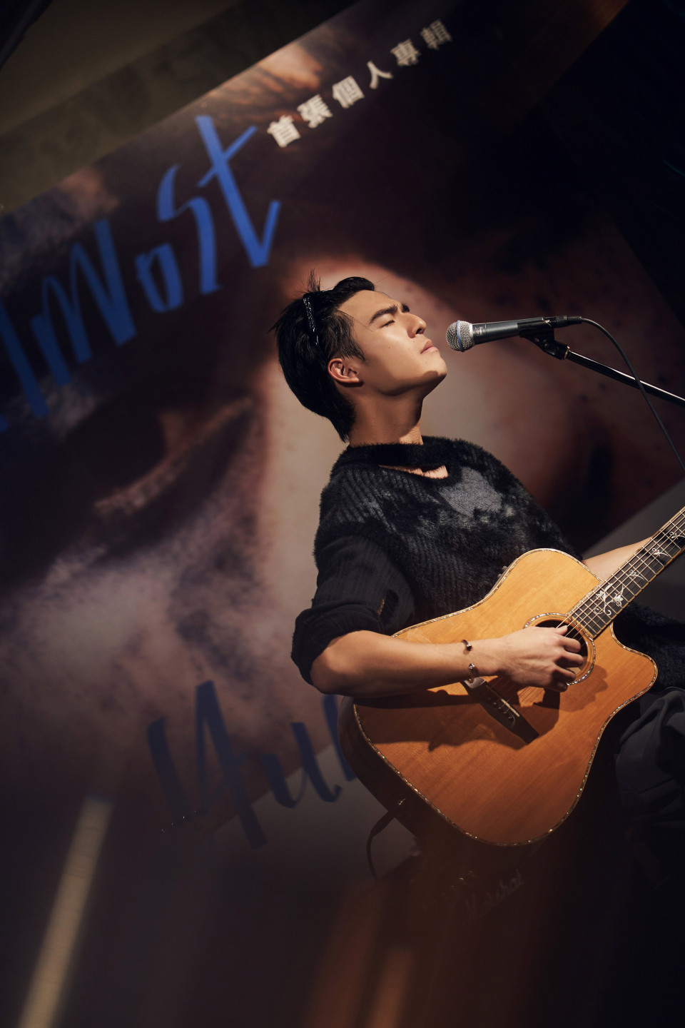 陳昊森專輯聽歌會 展現苦練多時吉他自彈自唱