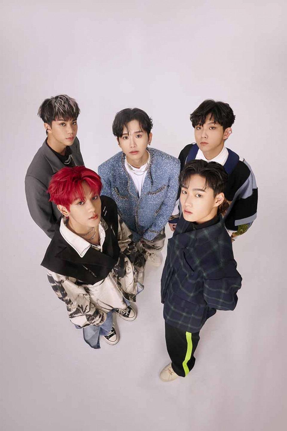 AcQUA源少年跨年專屬妝造吸睛,將由M·A·C COSMETICS 與造型師Judy Chou強強聯手打造趨勢潮妝(照片提供:種子音樂)