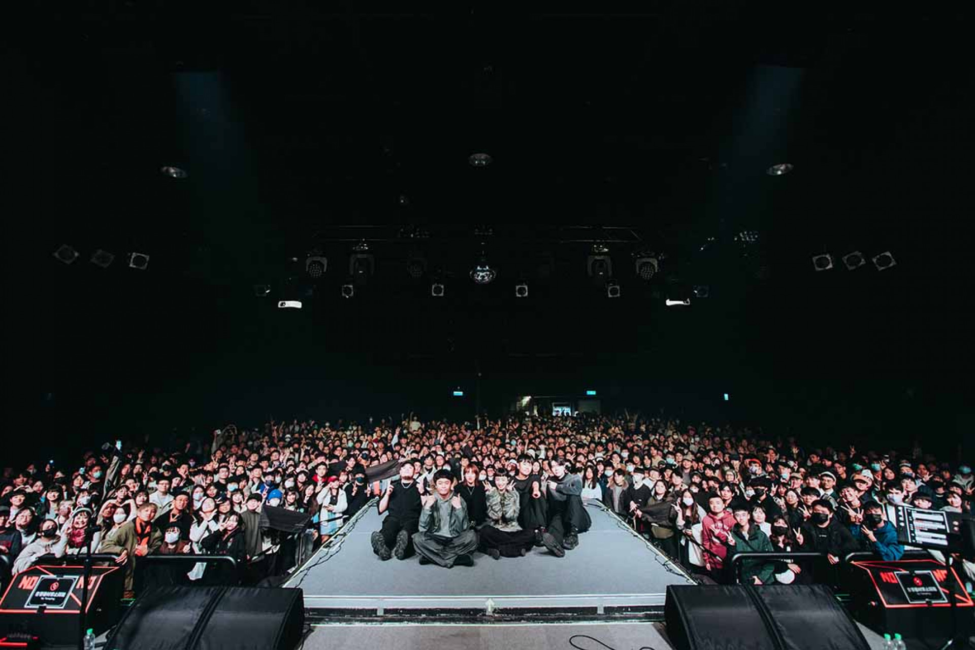 南西肯恩巡迴高雄場大合照_Photo Credit_黑市音樂