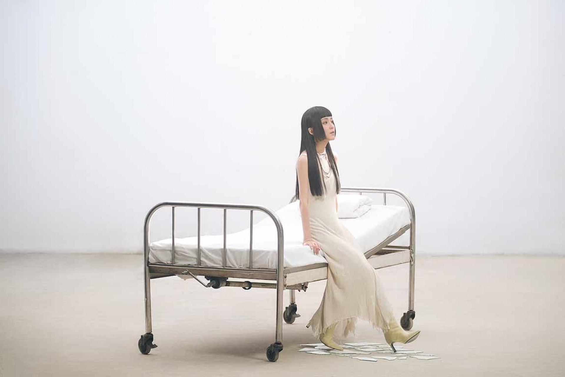 「搖滾女聲」李嫣 Bibo 於 3_5 正式發行個人首張創作專輯《第六病房》
