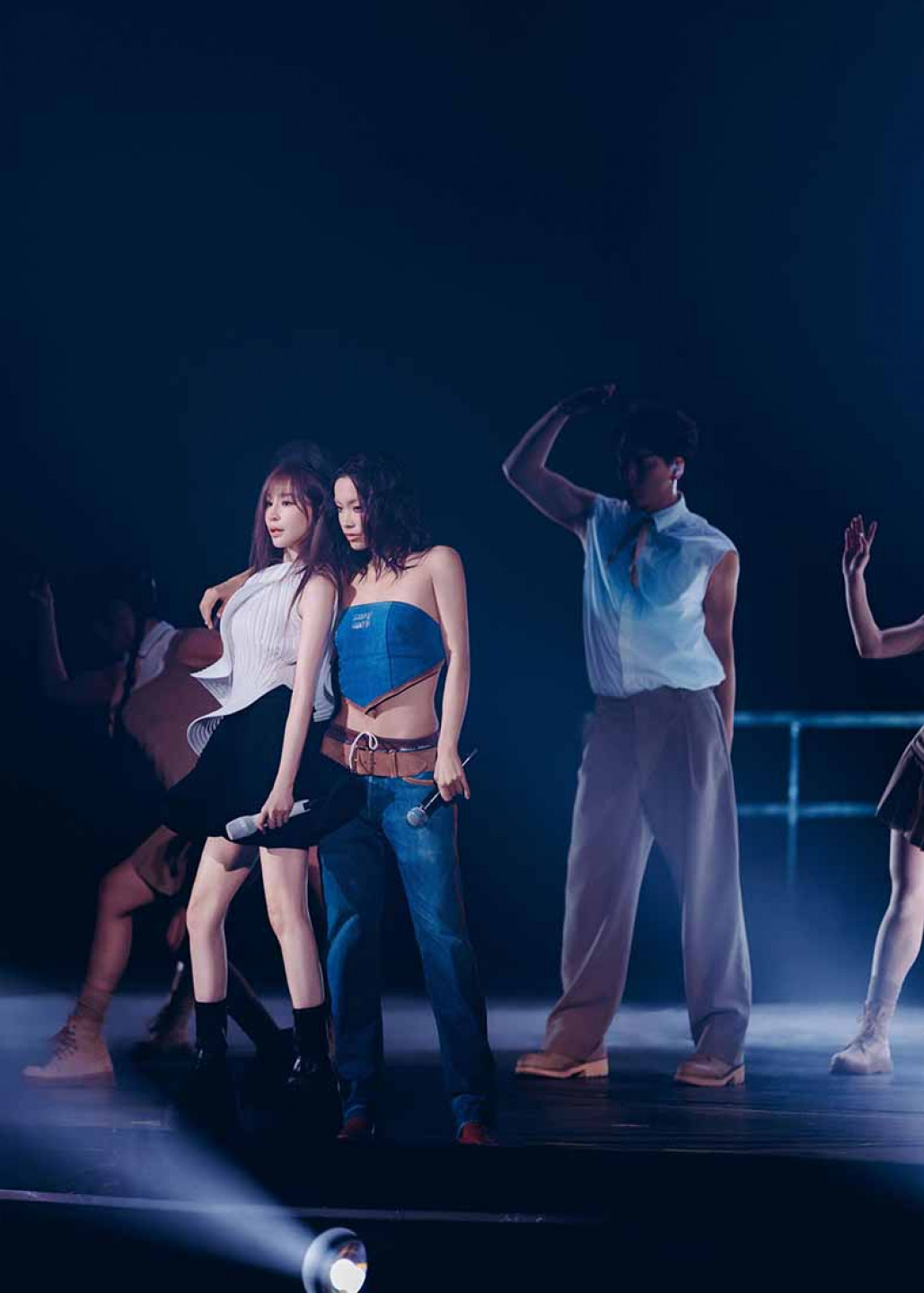 左:王心凌、右:劉柏辛