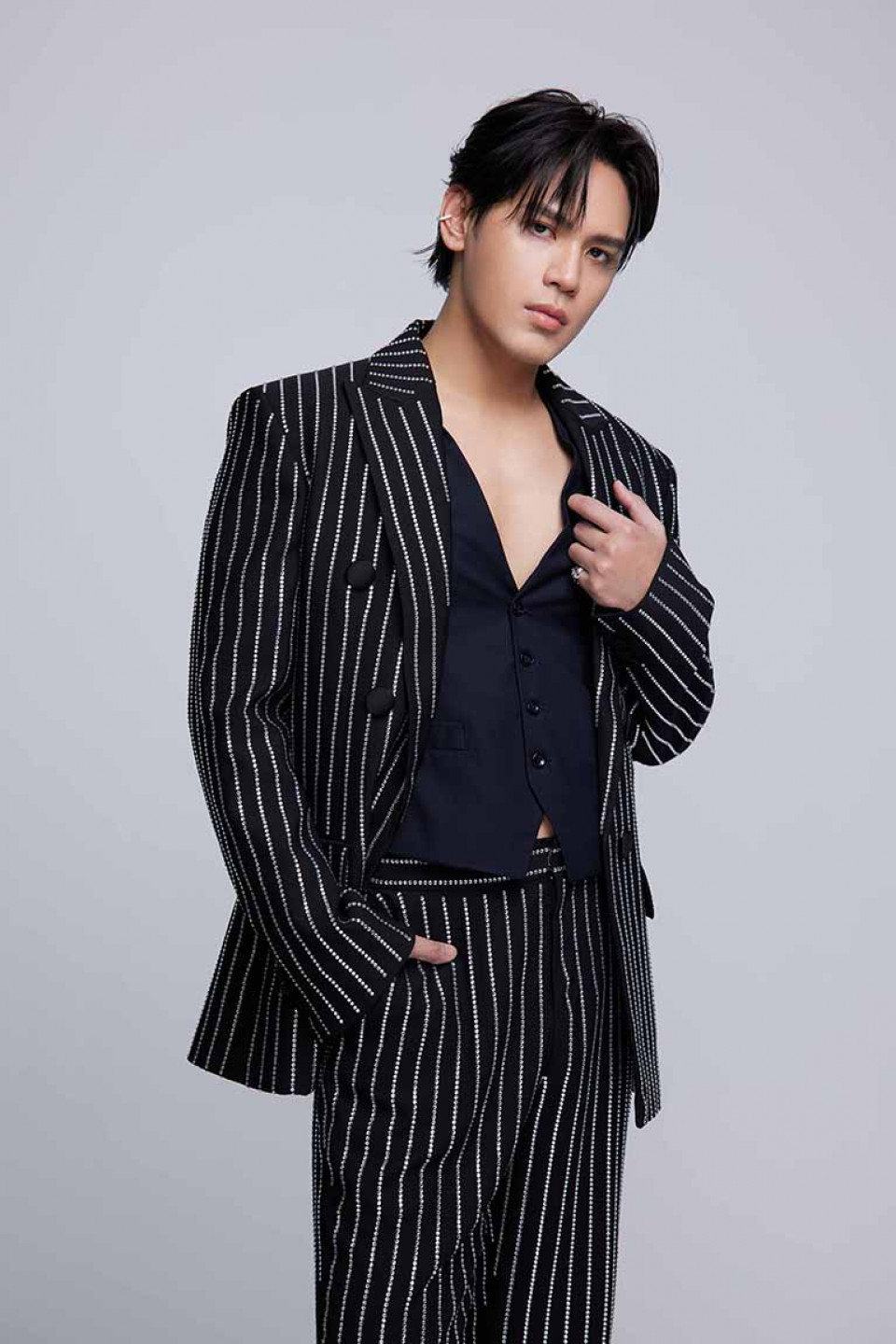 陳零九9日歡慶生日迎接新氣象,驚喜預告4月將推全新單曲。(照片提供_種子音樂)