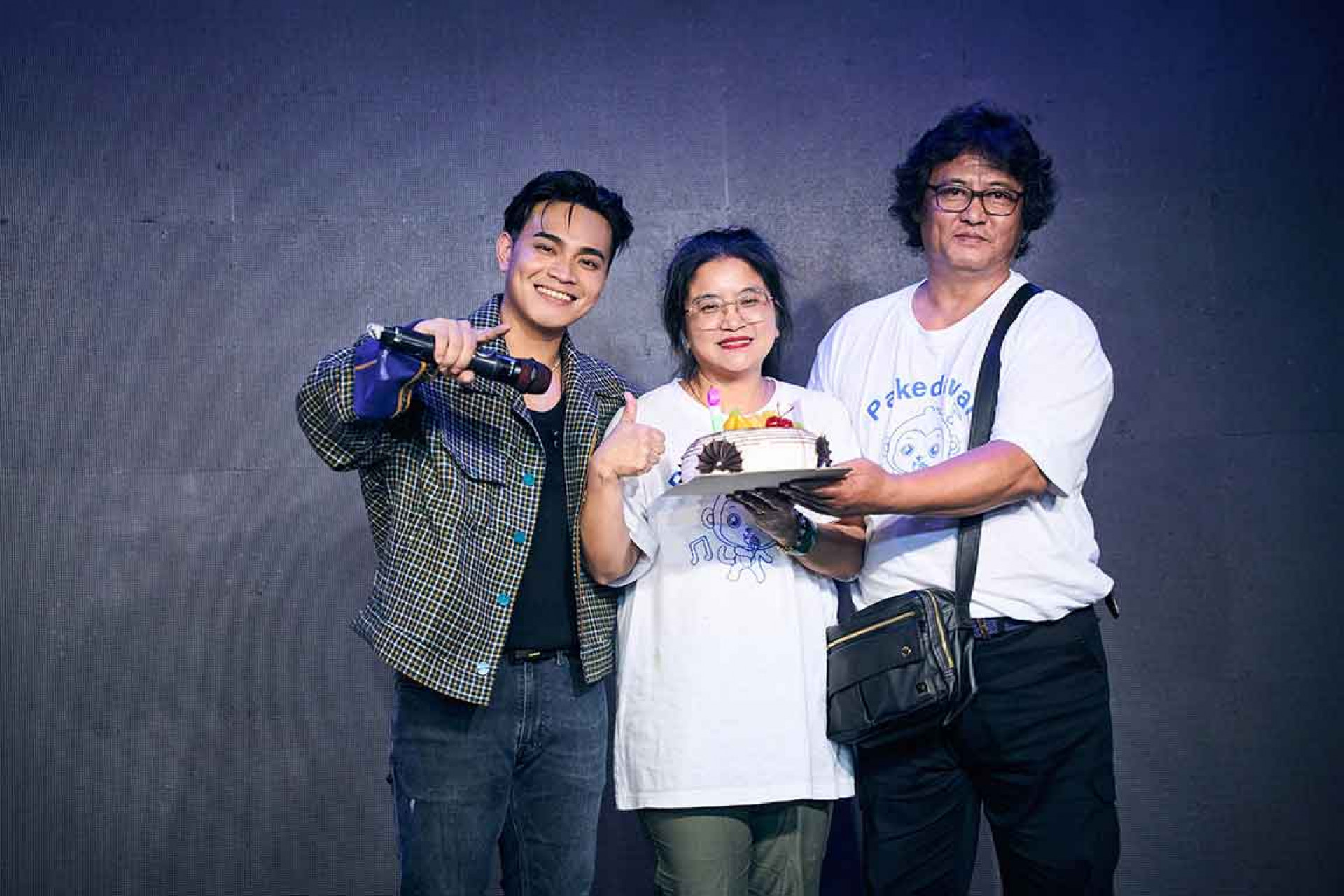 邱軍+媽媽+爸爸