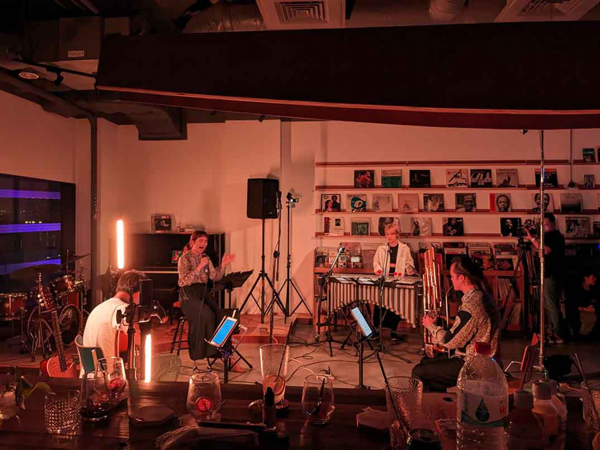 Live-Session-側拍
