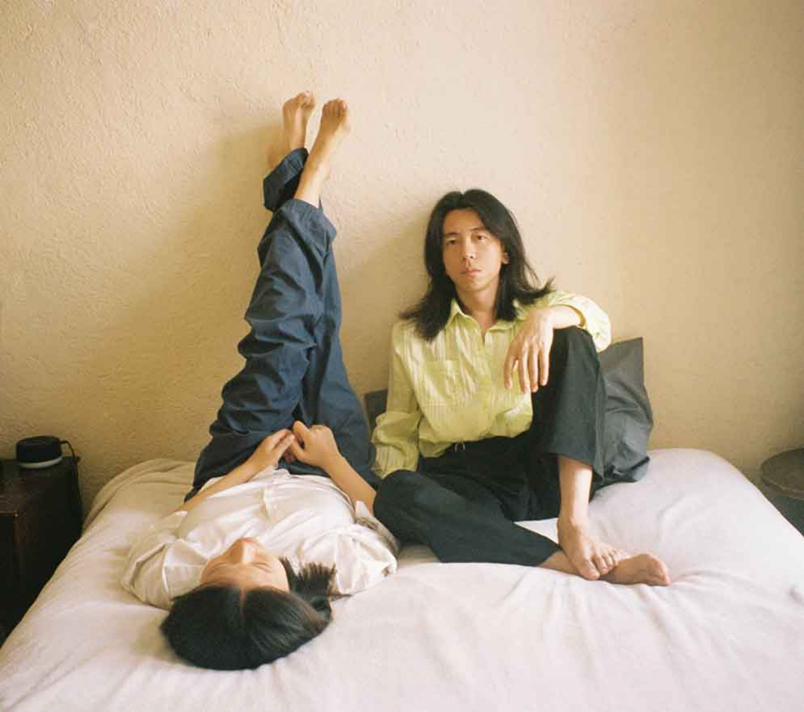 Schoolgirl-byebye---artist-photo-2