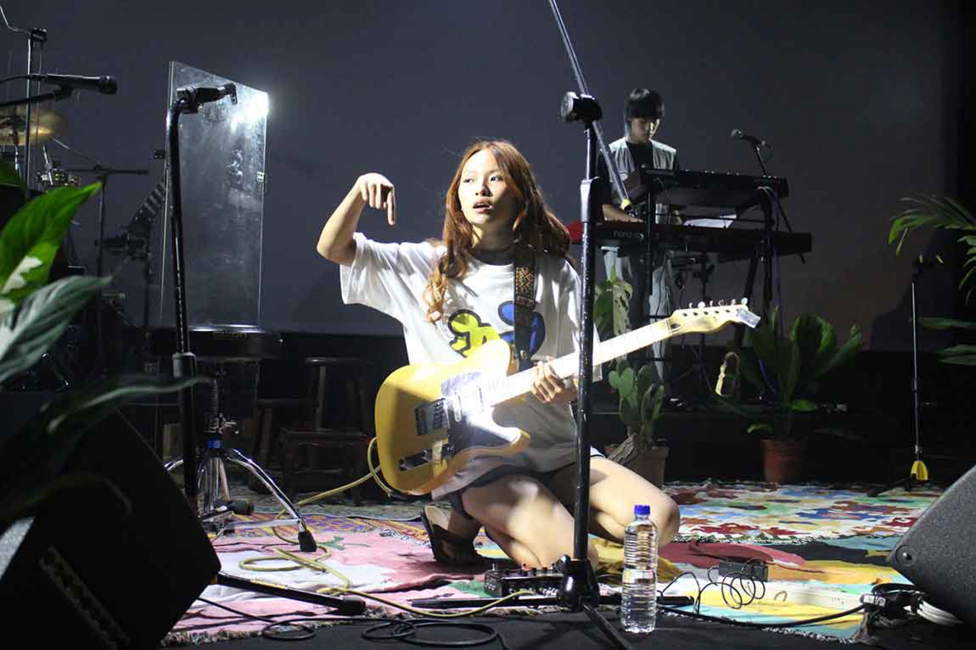 LÜCY演出照1jpg