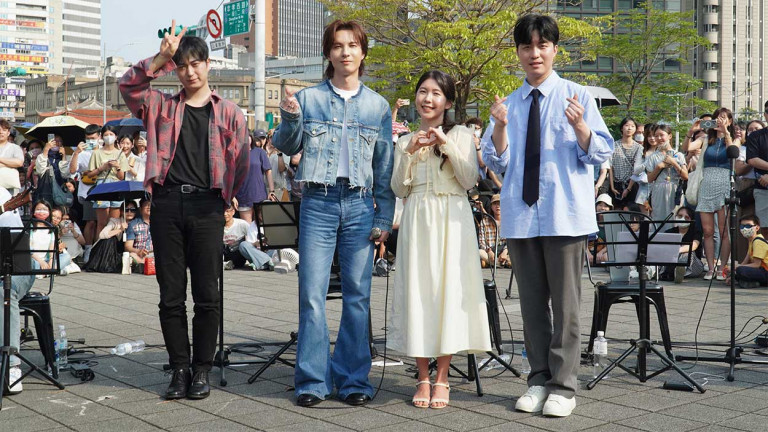 陳勢安首次挑戰街頭演唱 與韓國YouTuber「OUBA MUSIC」合唱「大勢情歌」魅力收獲跨國粉絲心