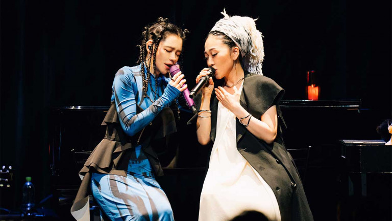 兩大天后合體 Vivian演唱〈愛笑的眼睛〉現身與MISIA合唱5首歌 溫暖為花蓮打氣