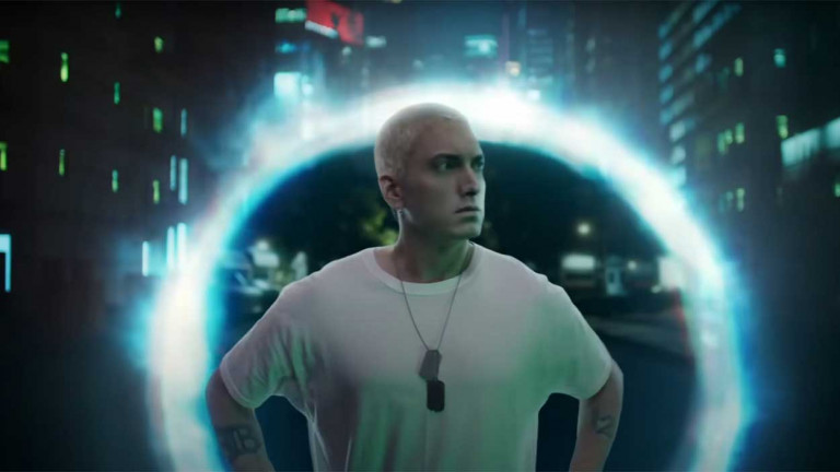 三天破三千萬觀看！阿姆重現 25 年前暗黑分身，老粉激動喊「饒舌之神回來了！」