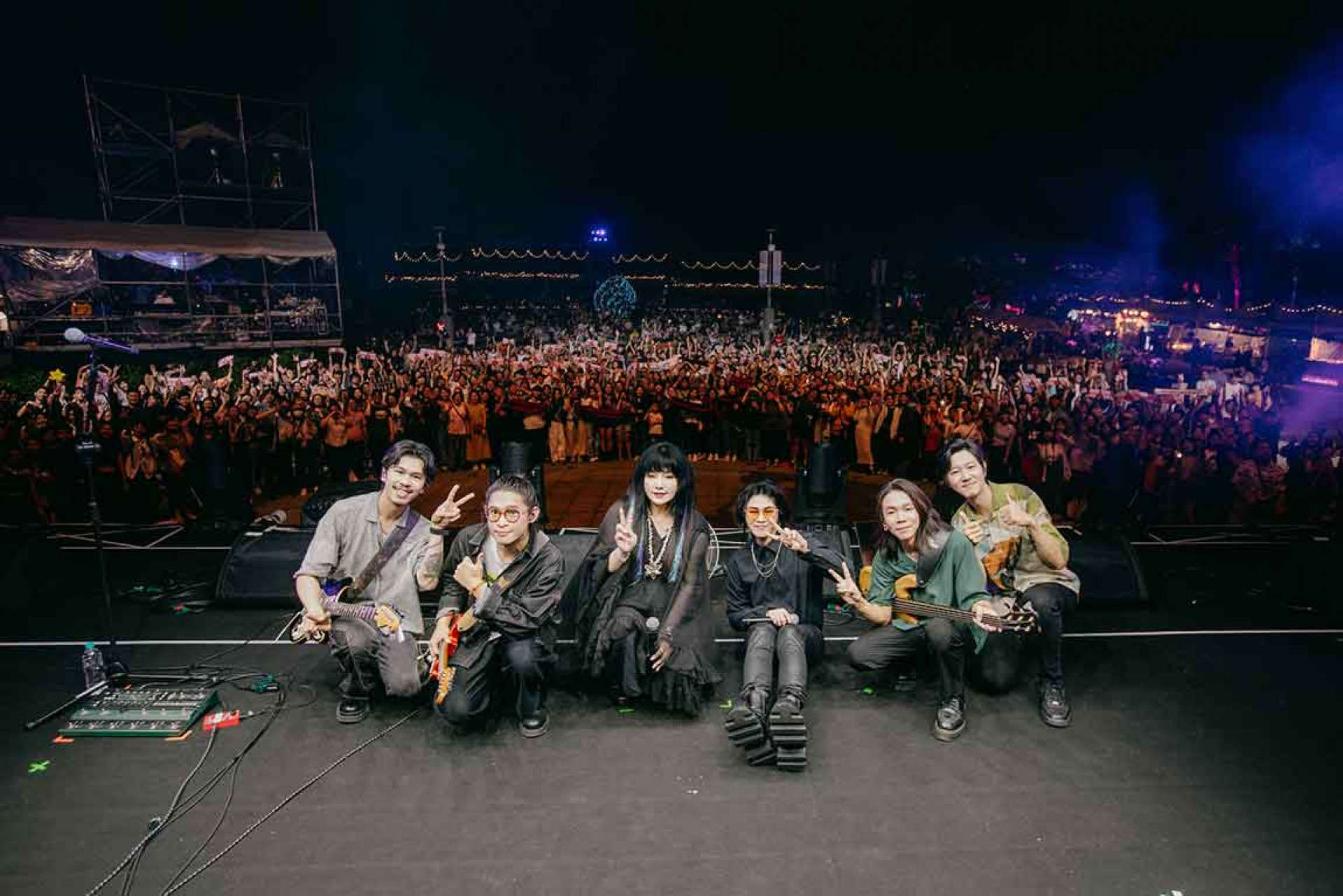 圖02:麋先生「運勢」高漲 一夜限定組合跨界星座大師唐綺陽組「MISSER」炸翻北海岸。(相信音樂提供)