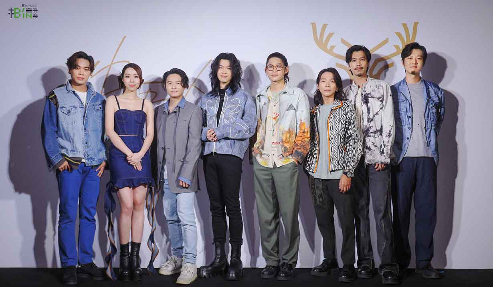 圖01:告五人、麋先生雙雙入圍金曲最佳樂團獎後,首度公開合體。(相信音樂提供)