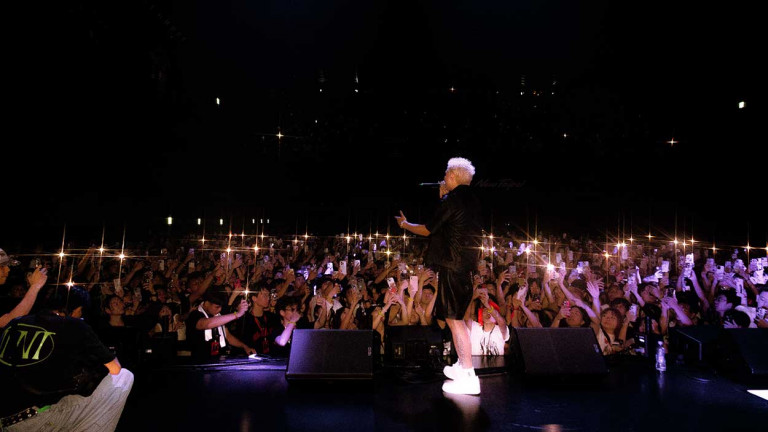 從中國新說唱到 Digi Ghetto  艾志恒 Asen 新專輯《Life After Samll Town》探討成名後的膨脹、謙遜的深刻反思