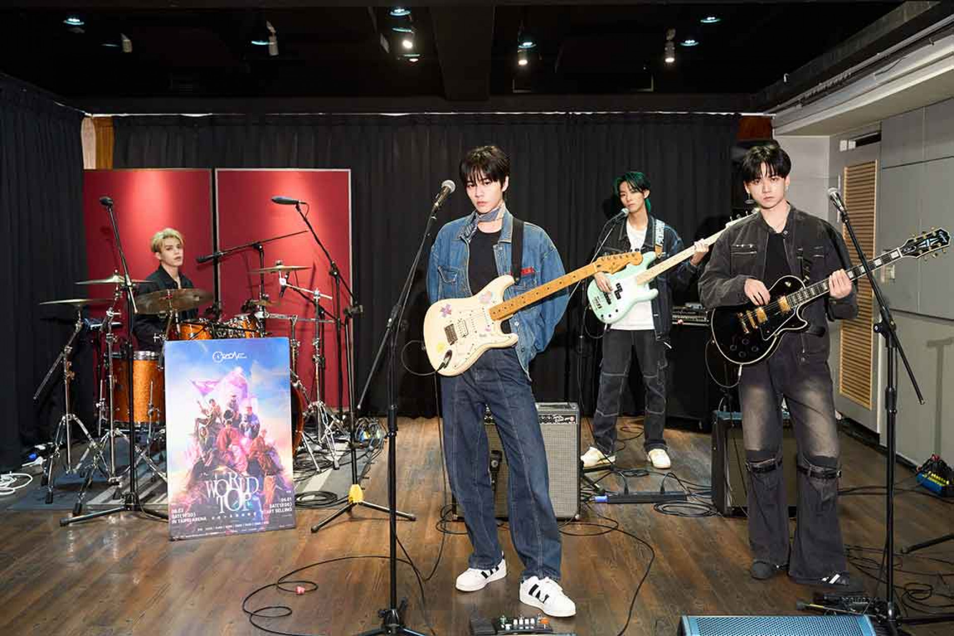 Ozone1_(左起)哲言、佳辰、煥鈞、祖安