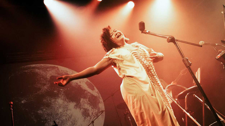 巴奈提前舉辦「金曲慶功演唱會」！首次挑戰全台語曲目 打造十人大樂隊編制 驚喜翻唱〈心事誰人知〉、〈望你早歸〉