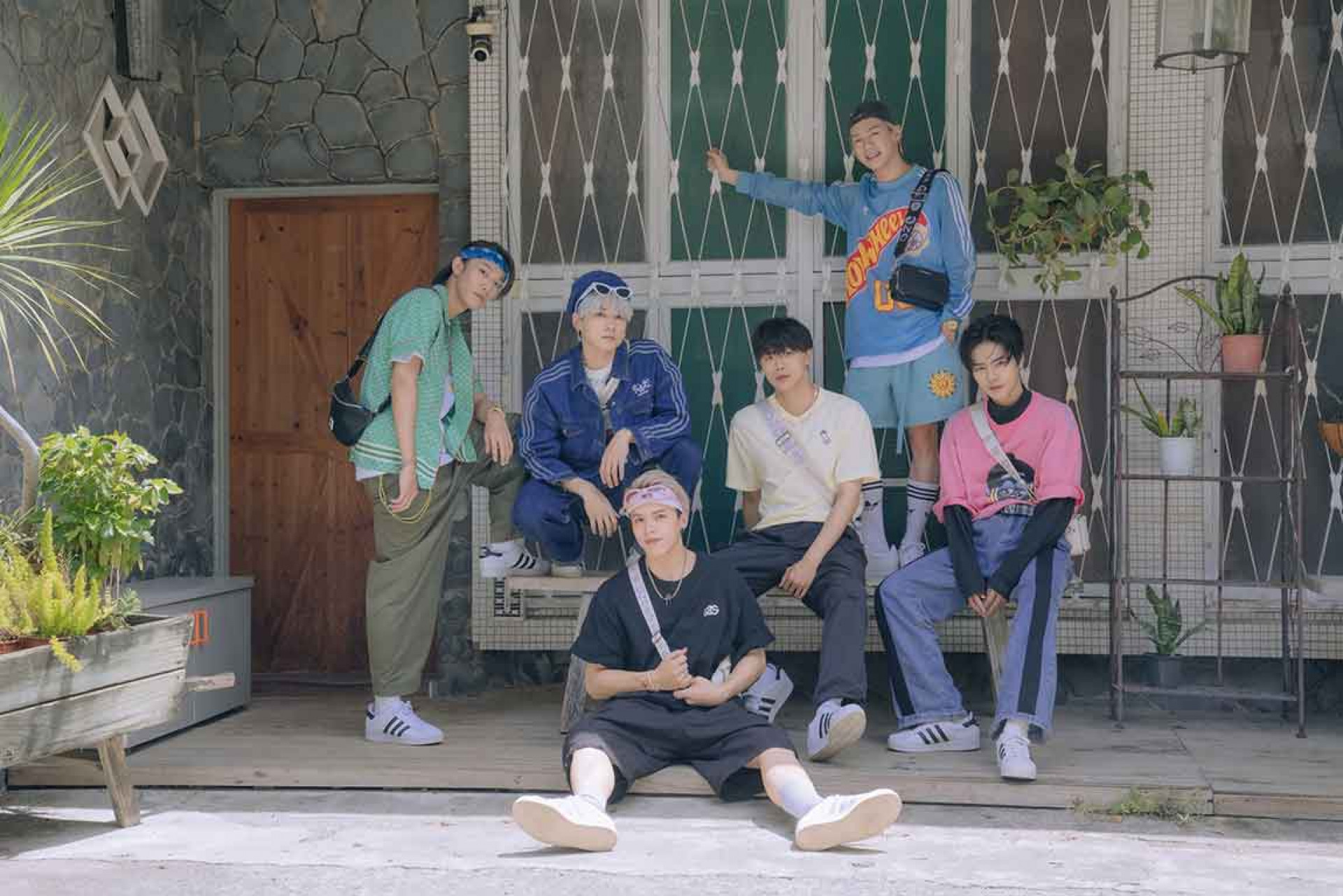 Ozone夏日青春冒險(左至右:煥鈞、祖安、哲言、文廷、子翔、佳辰)