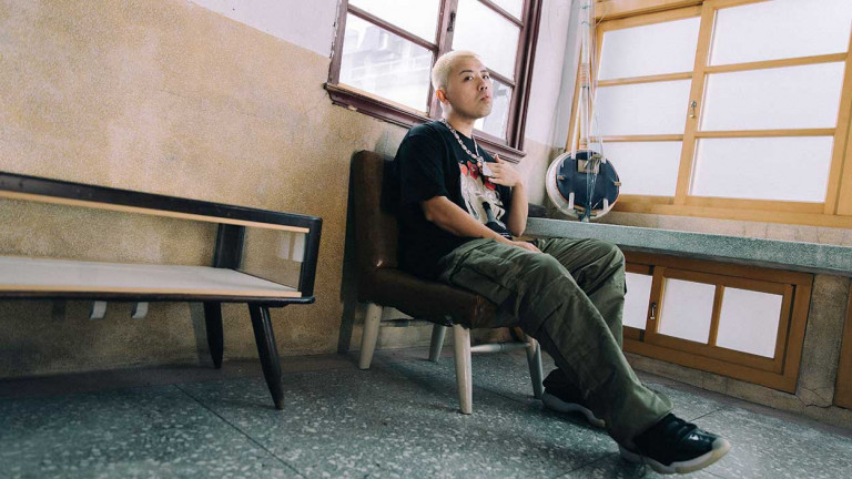 傳統尬嘻哈！STACO新專輯《G開頭》邀金曲原民歌后舞思愛合作 採樣老調與歌仔戲玩出新饒舌