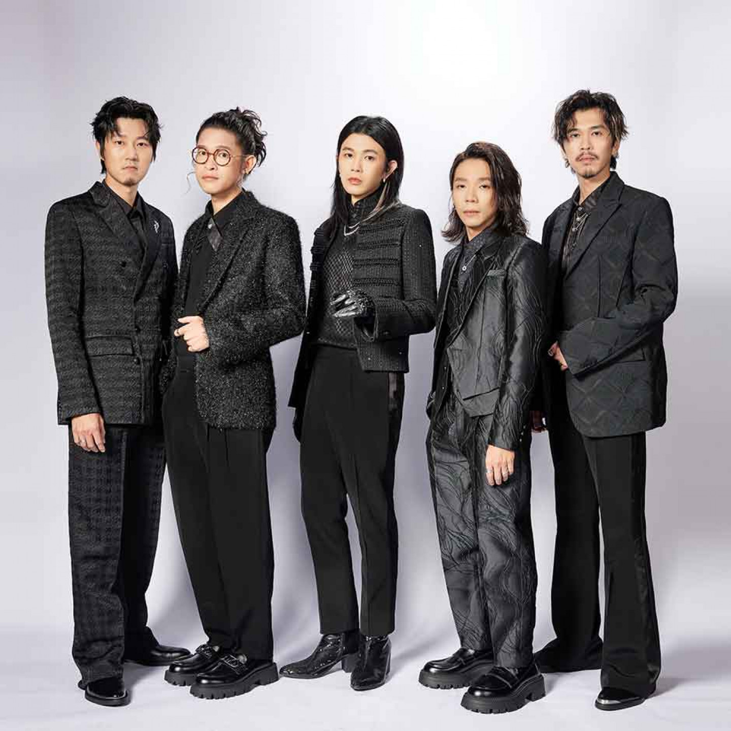 圖02：麋先生浪漫霸佔歌迷週末　一連3天環島陪歌迷　花蓮、高雄演出、線上售票見。（相信音樂提供）