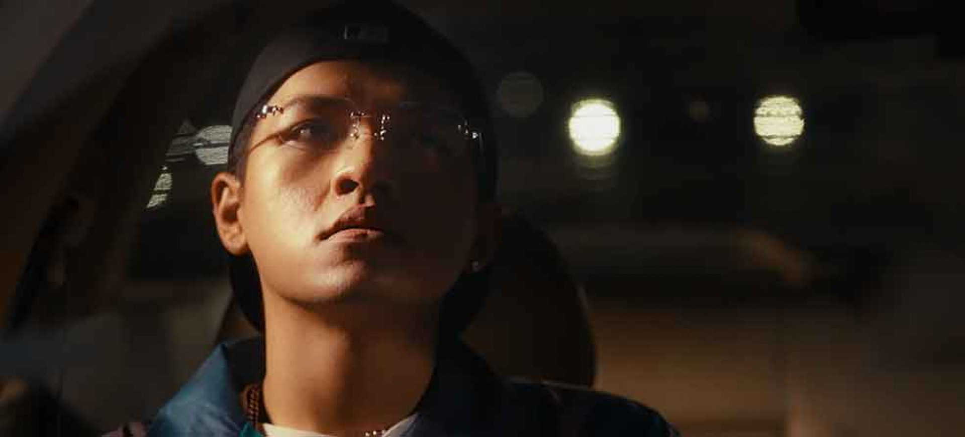 艾蜜莉AMILI_英雄很多時候也沒辦法_劇照2