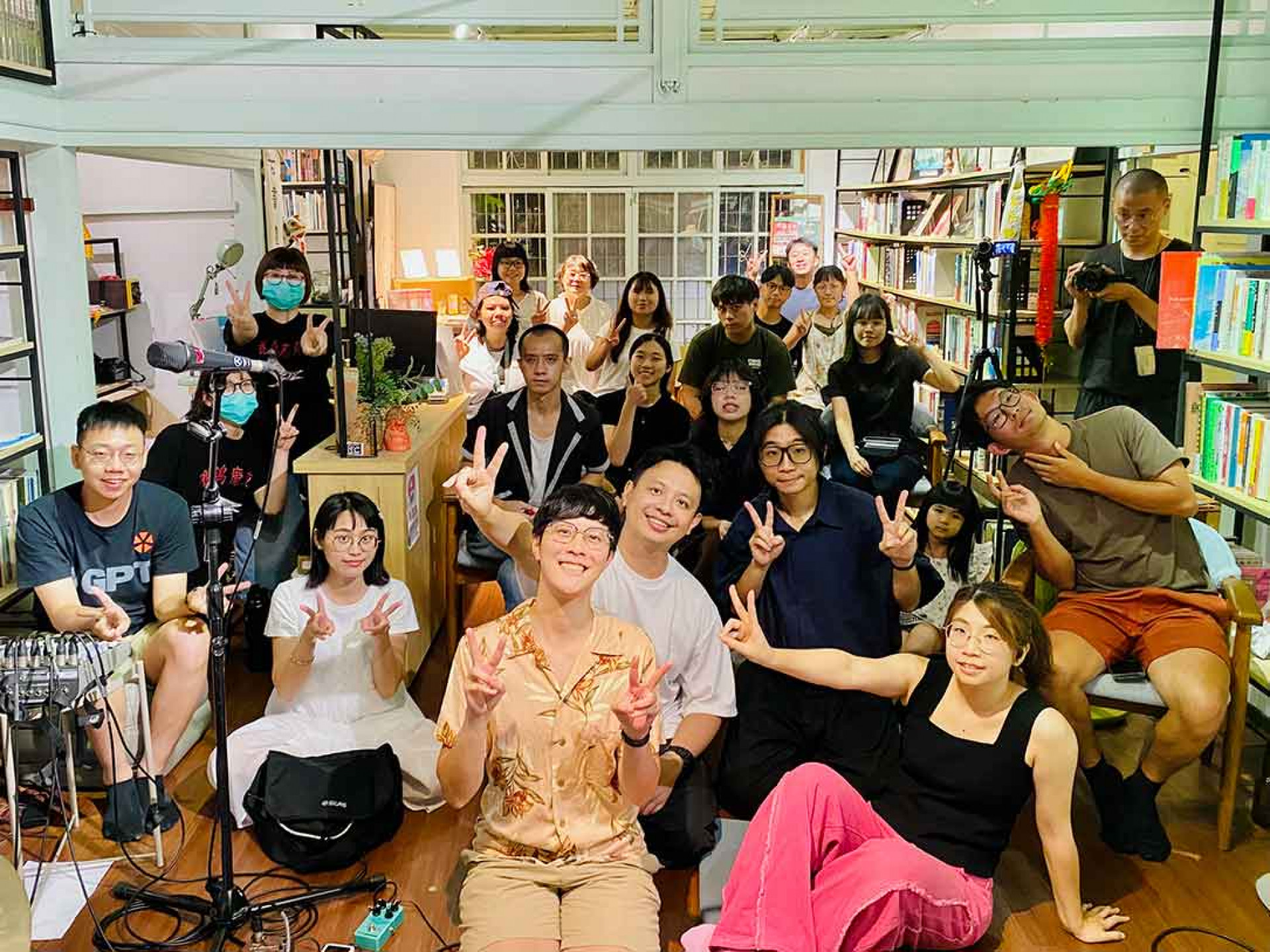 緩緩-Huan-Huan〈緩緩到你家〉萬華場屏東場大合照