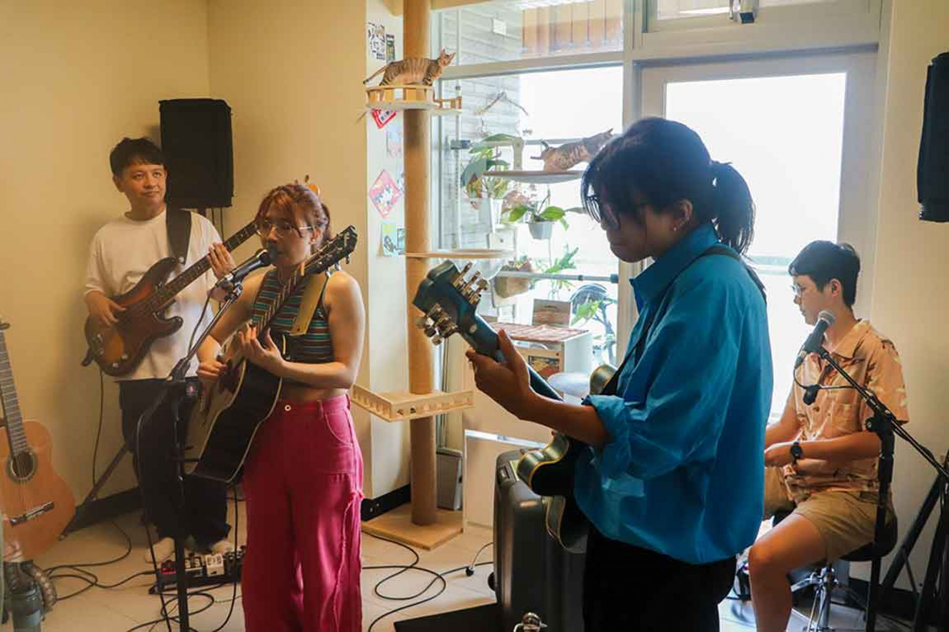 緩緩-Huan-Huan〈緩緩到你家〉萬華場演出照