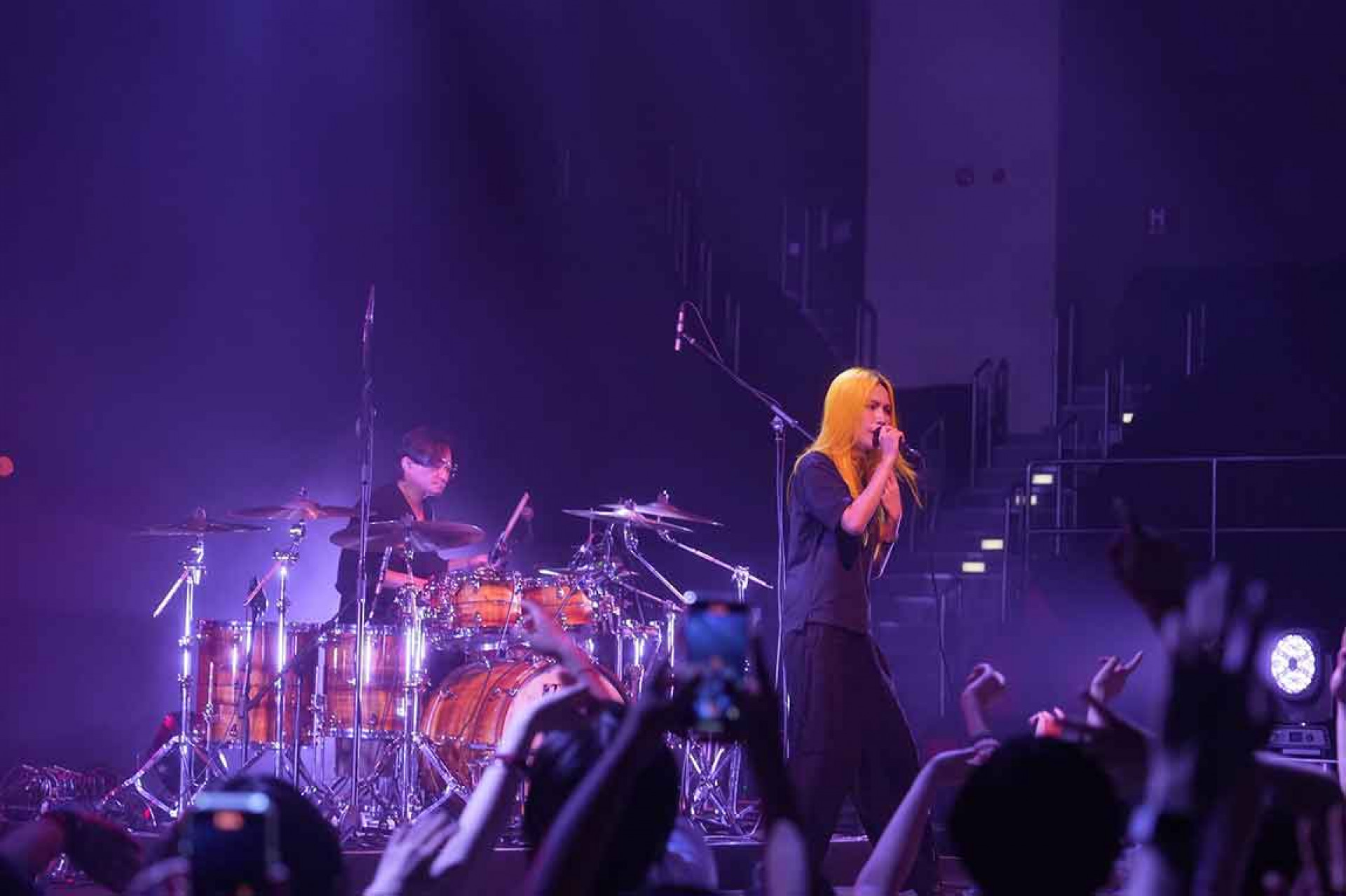 圖07:Tizzy-Bac演出多首經典歌曲。(相信音樂提供)