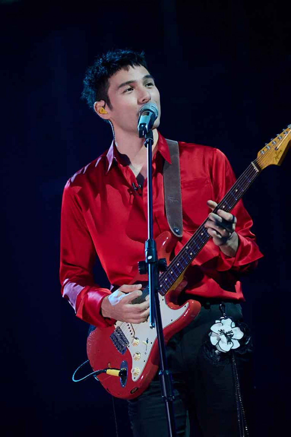 鳳小岳初舞台搖滾改編「小鎮姑娘」