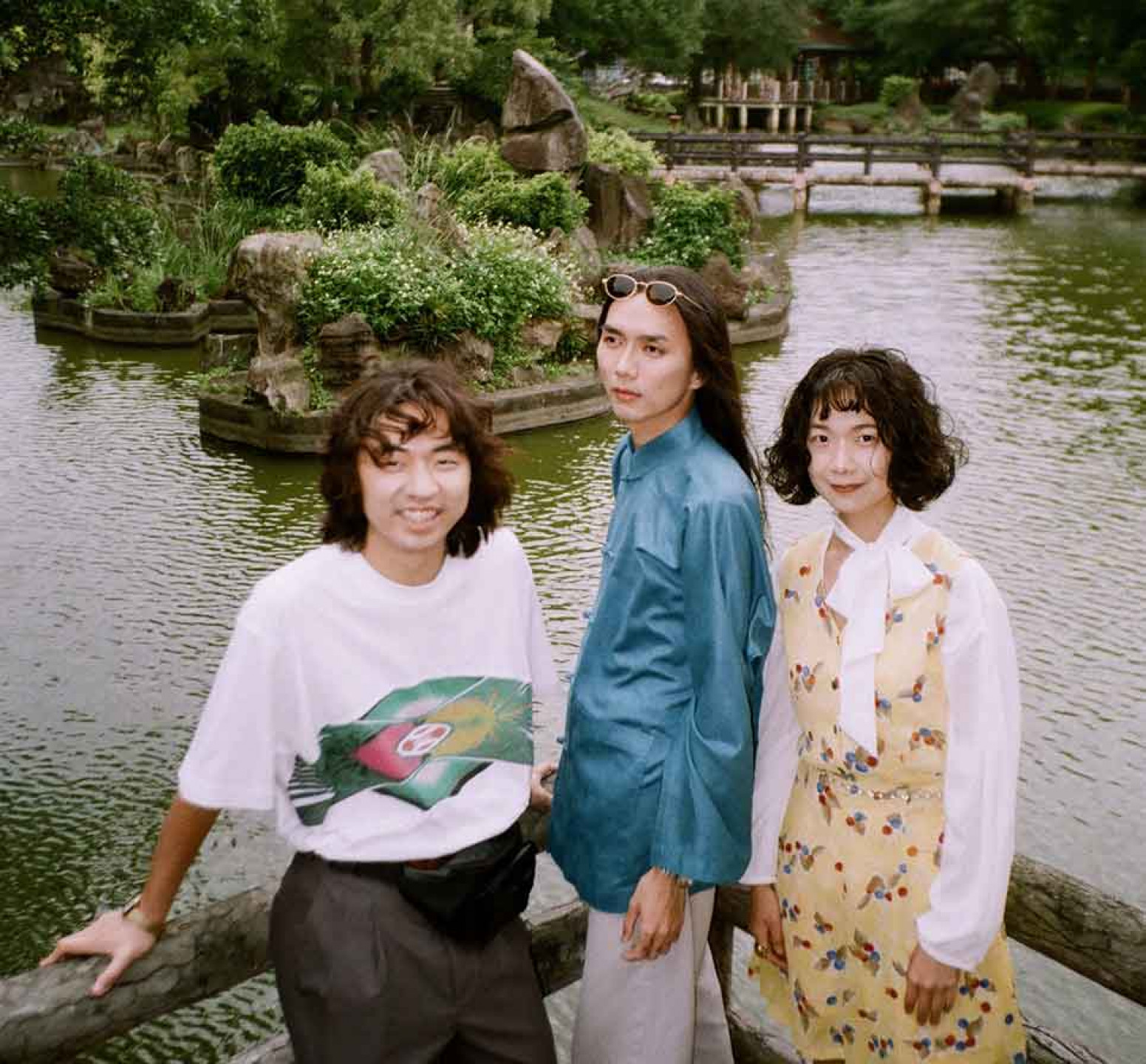 攜手音樂鬼才鄭各均操刀製作!直笛魔音搖滾節奏齊力穿腦-打造全新百合花樂種