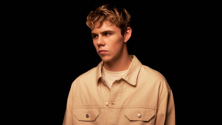 葛萊美入圍肯定  攜手小賈超頂神曲《STAY》 21歲澳洲小天王 The Kid LAROI 首度嗨爆11月開唱