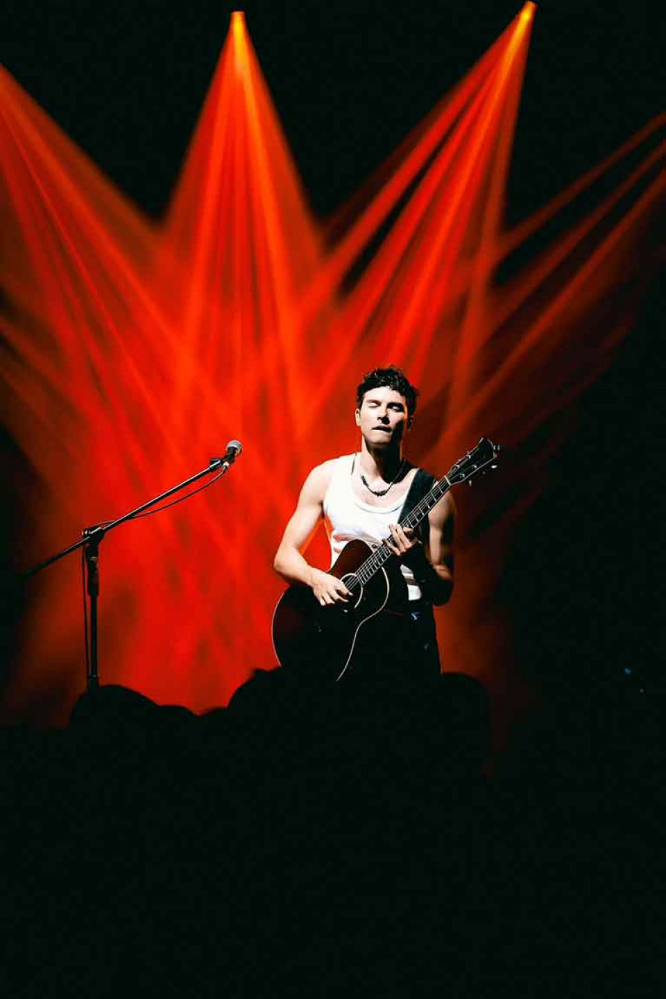 (山丘Livehouse(红唐店)提供-)069280a8b6be0167553690a7af49282e