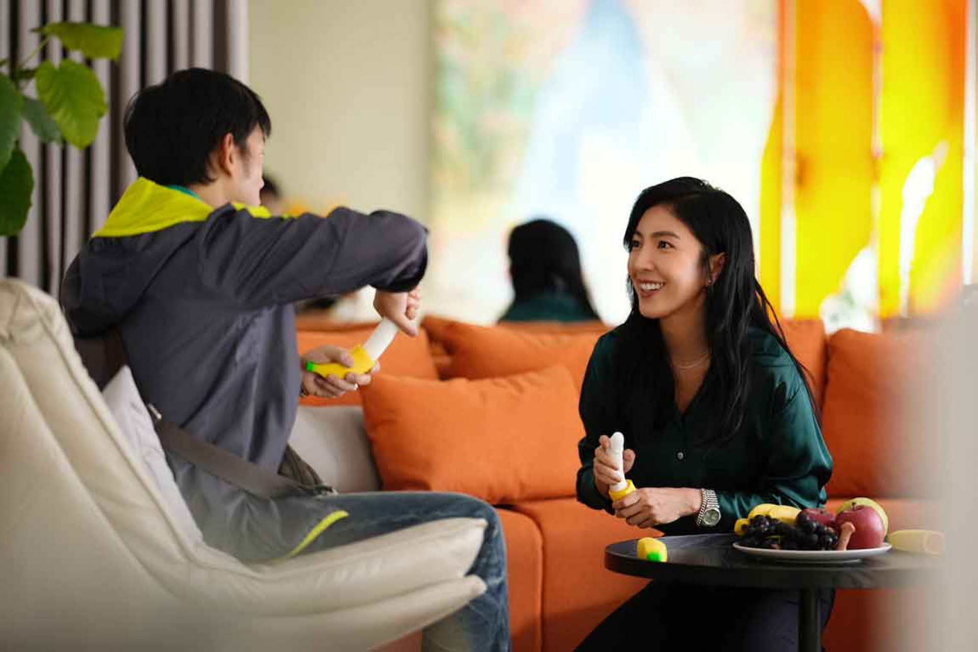 圖05:顏正國分享拍攝時被大家看著摸假陽具滿害羞的。(壹壹影業提供)