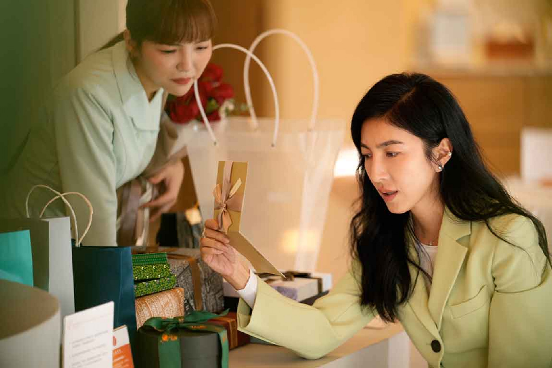 圖03:《今夜一起為愛鼓掌》熱播反響驚人奪三冠王,楊謹華驚人演技受網友討論。(壹壹影業提供)