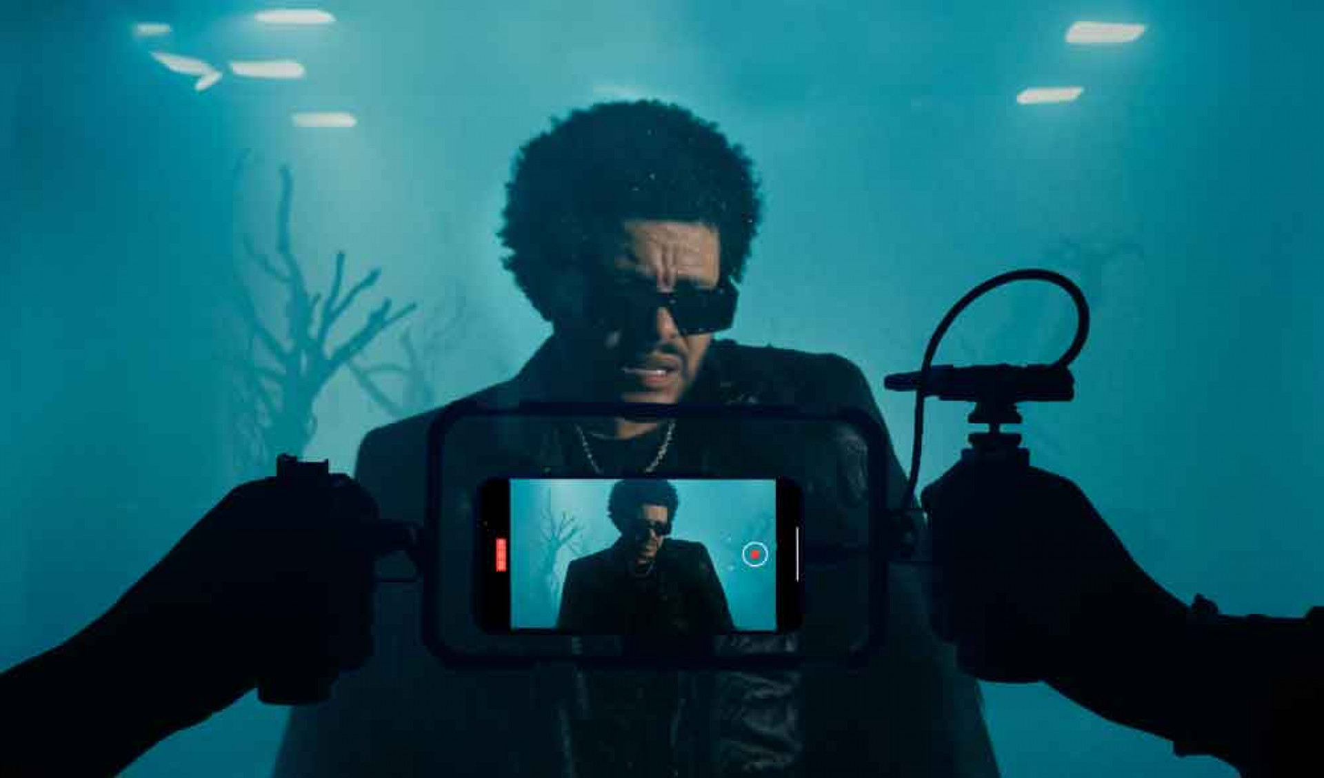 威肯新曲-MV-使用-iPhone-16-Pro-拍攝---環球音樂提供-