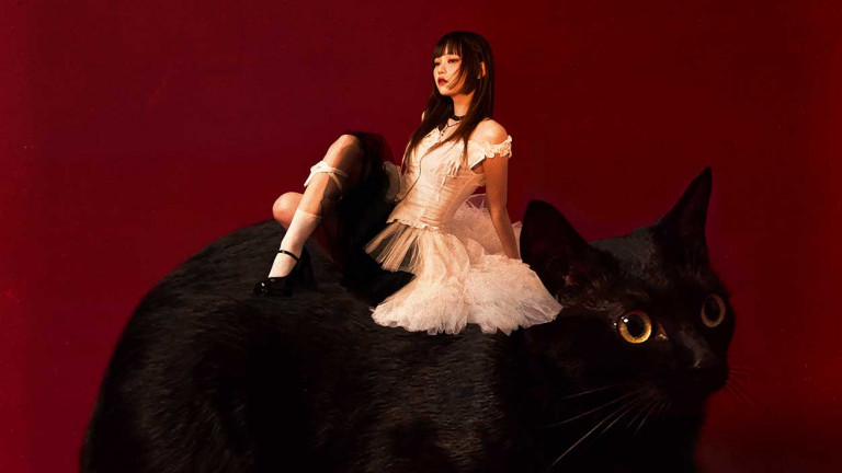 把內心話直接說出口的話… 蕎Chiao 釋出新作《從來沒有的是… 》呈現距離感少女的腦內小劇場