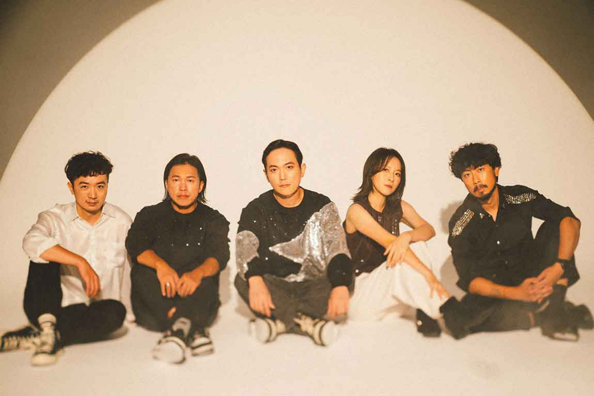 回聲樂團重返一週年