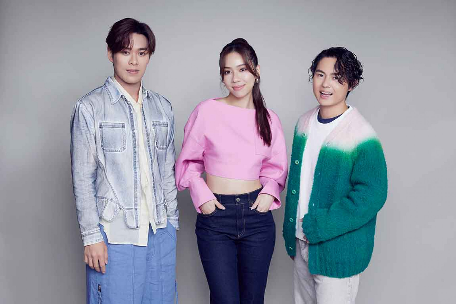 圖01:告五人驚喜釋出全新單曲〈從未見過的海〉預告,成Netflix《影后》序曲再掀話題。(相信音樂提供)